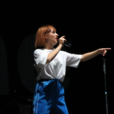 SUZANE en concert au festival Pau Music Live 1ère édition, en marge de la Foire de Pau 2021. Un festival programmé par Y A D'LA JOIE PRODUCTIONS