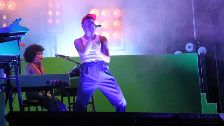 EDDY DE PRETTO concert du 18 juillet 2022, organisé par la ville de Lourdes et programmé par Y A D'LA JOIE PRODUCTIONS