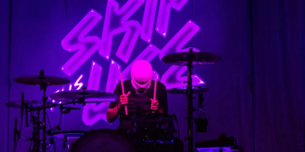 YDJ_Skip_The_Use-003